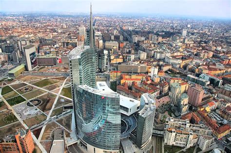 Porta Nuova (Milan) 